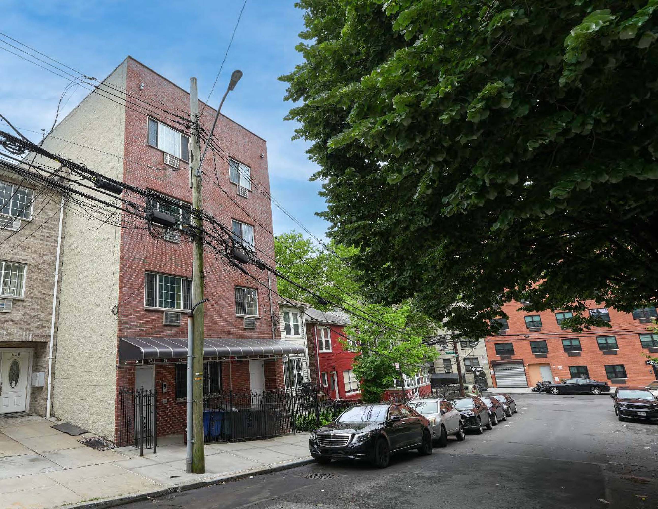 30eb76baf5ef448a939106ec53603259_3000x2000_resize